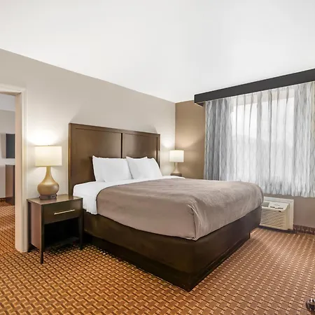 Quality Inn & Suites Chattanooga-East Ridge-2