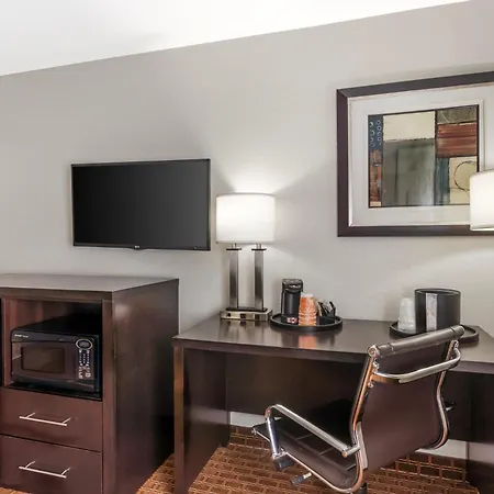 Quality Inn & Suites Chattanooga-East Ridge-3