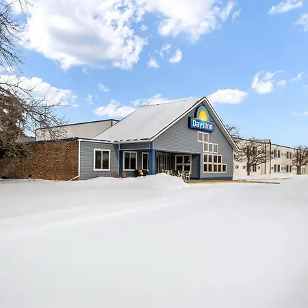 Days Inn By Wyndham International Falls-2