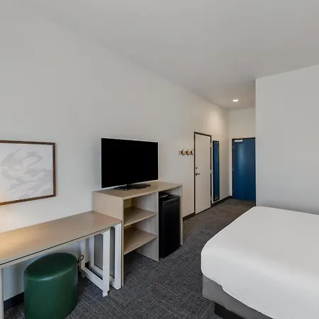 Spark By Hilton Midland South-3