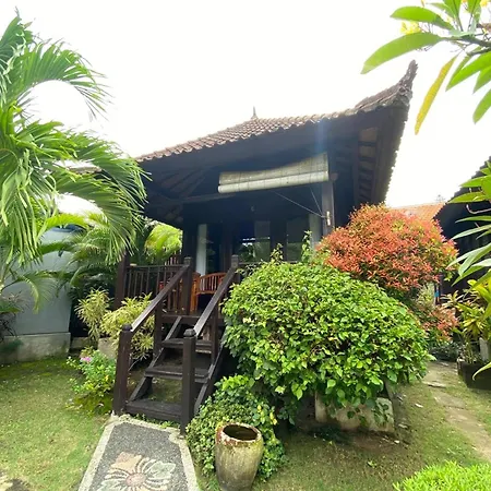 Perdana Homestay Lembongan-3