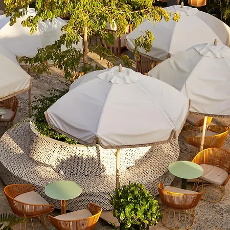 The Island House-2