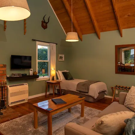 St Leonards Vineyard Cottages-3