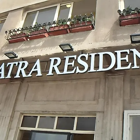 Cleopatra Family Residents مصريين فقط Egyptians Only-3