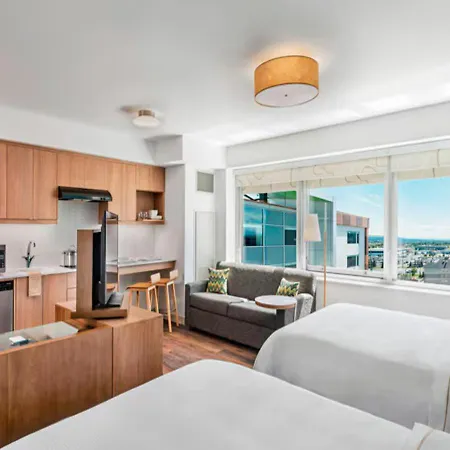 Element By Marriott Calgary Airport-3