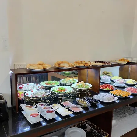 Ha Noi Lake View Hotel & Travel-3