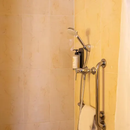 B&B HOTEL Lorient Lanester-3