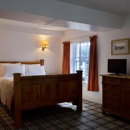 The Wynnstay-3