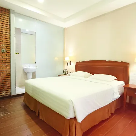 Thong's Inn Hotel Kualanamu-2