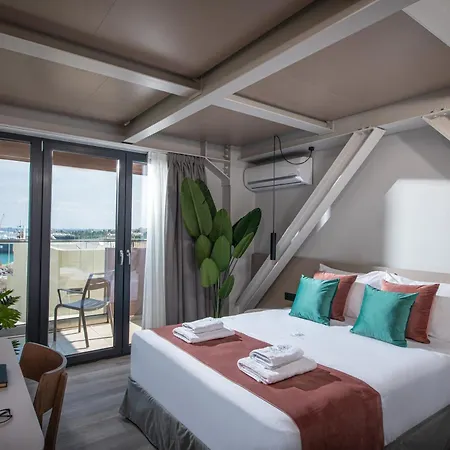 Infinity City Boutique Hotel-3