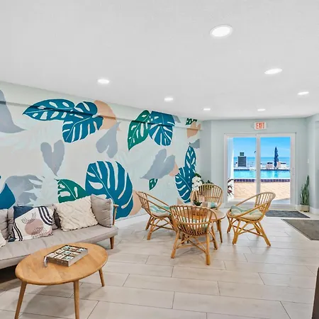 Paradise Beach Club - Oceanfront Ground Floor Condos With Heated Pool Pets Welcome-2