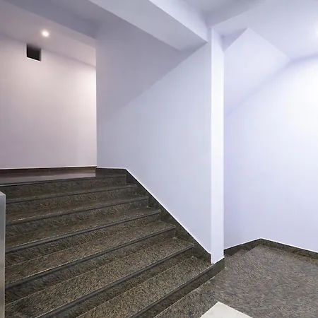 Fabhotel Crown Residency- Near Lakhani Armaan Metro Station-3