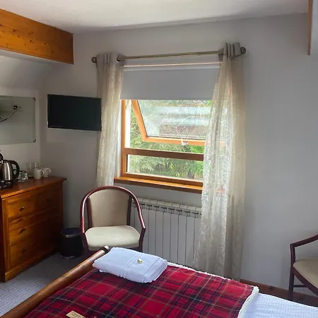 Lochview Guest House-2