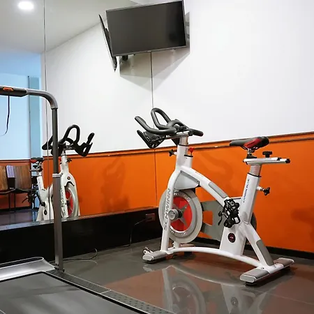 Mestyle Garage Hotel-3