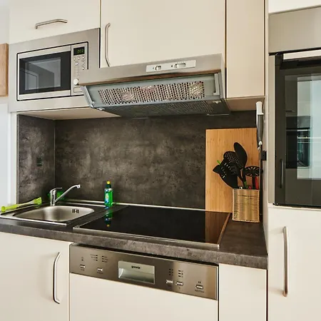 ADAPT APARTMENT HOTEL Giessen-3