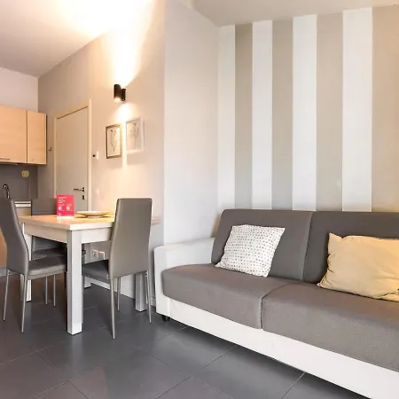 Desenzano Uptown Suites By Wonderful Italy-2
