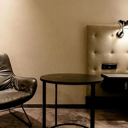 Motel One Linz-Hauptplatz-3