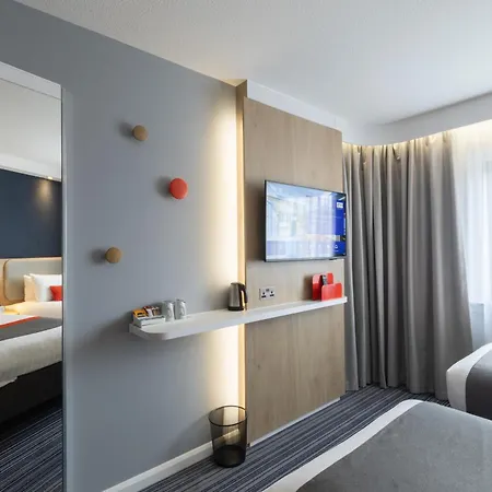 Holiday Inn Express London Croydon By Ihg-3