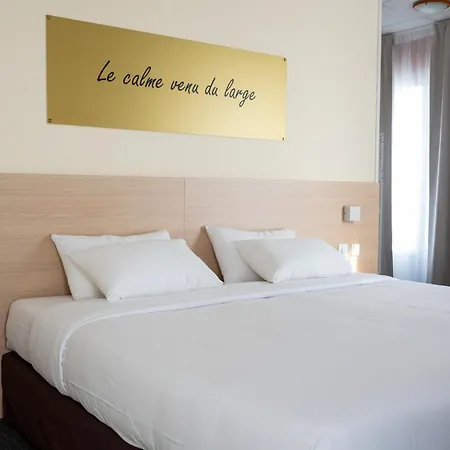 Hotel Kyriad Lamballe-3
