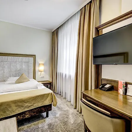 Hotel Goldener Adler, BW Signature Collection-3