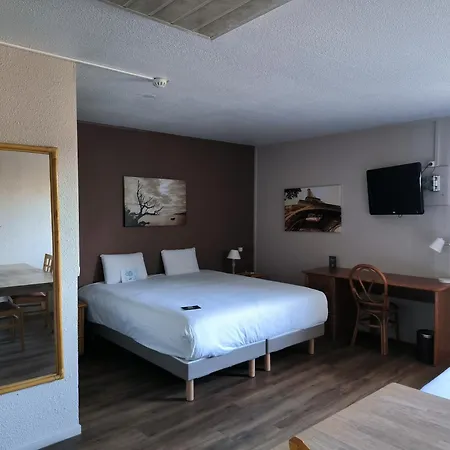 Kyriad Hotel Montpellier Centre Antigone-2