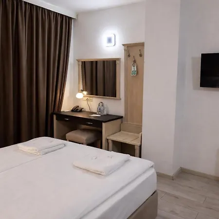 Hotel Aris-3
