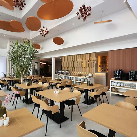 Krakow Garden Hotel - Bezplatny Parking-2