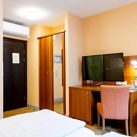 Hotel Alter Kranen-3
