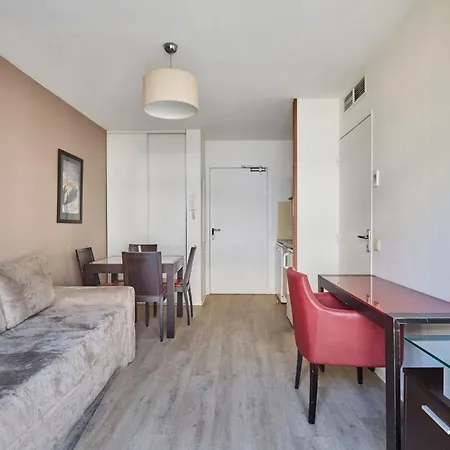 Appart'hôtel Odalys City - Antibes Olympe-2