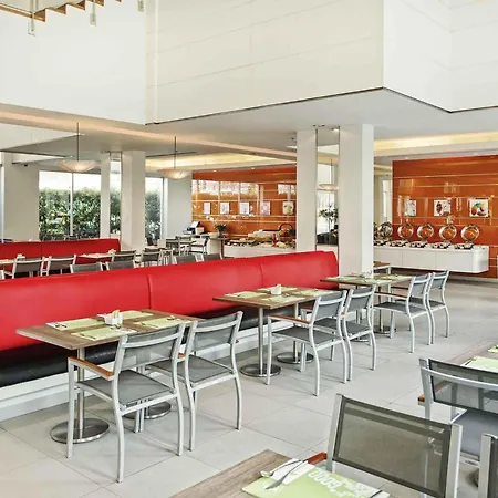 Ibis Pattaya-2