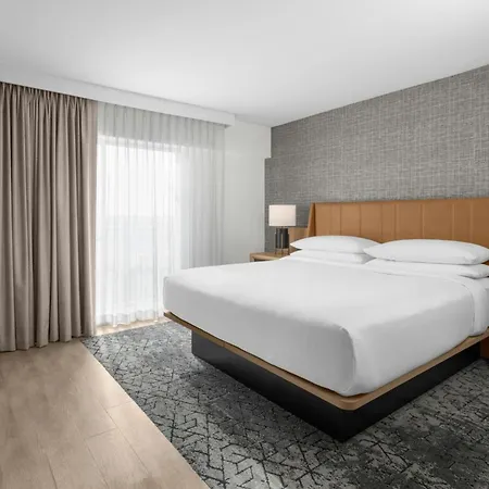 Sheraton Suites Fort Lauderdale At Cypress Creek-2