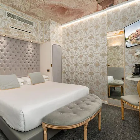 Palazzo Paruta & Wellness Suites-3