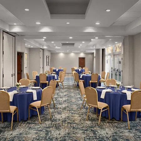 Doubletree By Hilton Lax - El Segundo-3