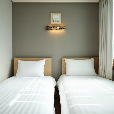 Western Coop Hotel & Residence Dongdaemun-3