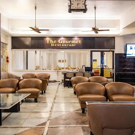 West End Hotel Opp Bombay Hospital-3