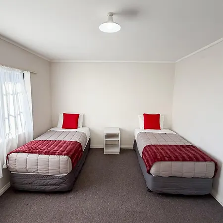 Settlers Motor Lodge-2