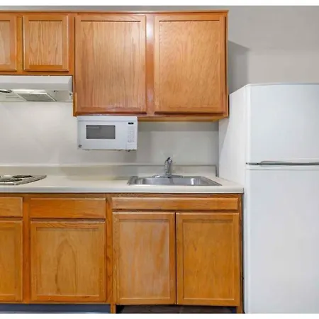 Studio 6 Extended Stay Fort Myers Fl-3