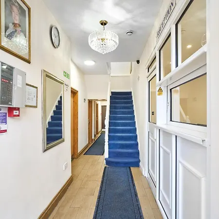 Britannia Inn Hotel-2