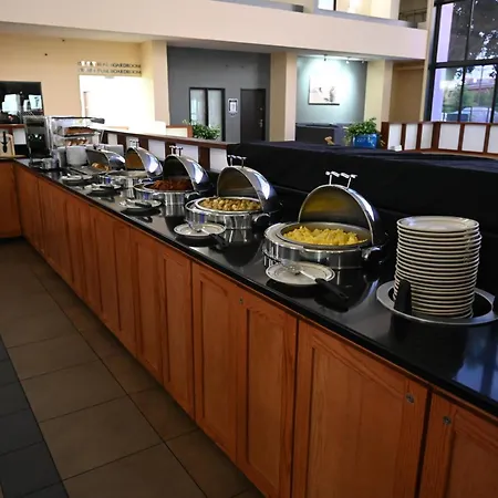 Atrium Hotel And Suites Dfw Airport-3