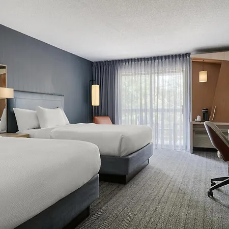 Courtyard Atlanta Suwanee-3