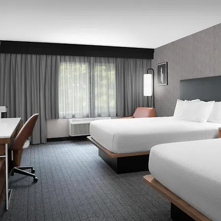 Courtyard By Marriott Portland Tigard-3