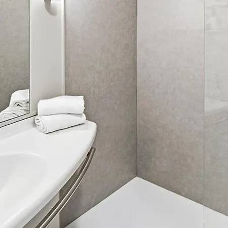 B&B Hotel Barcelona Mataro-2