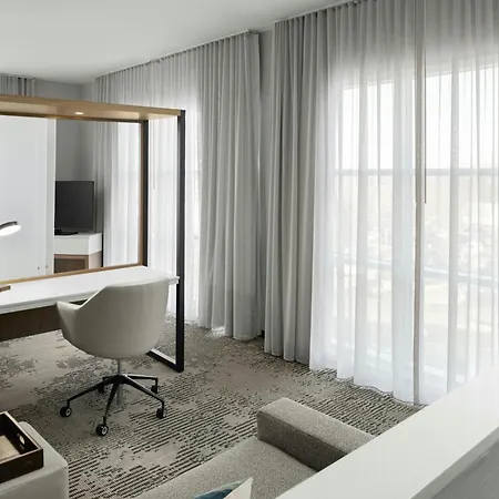 Springhill Suites By Marriott Fort Collins-2