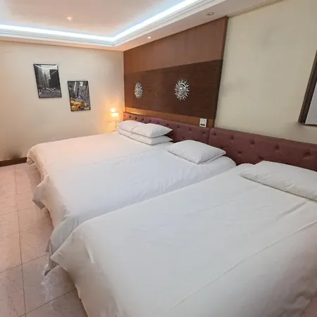Friendly Dh Naissance Hotel By Mindrum Group-2