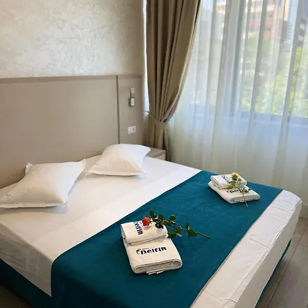 Hotel Delfin-2