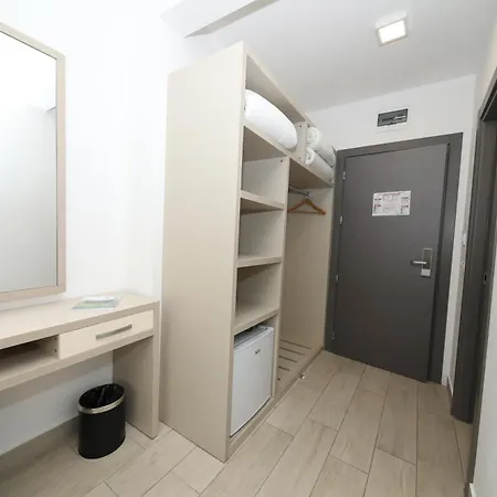 Hotel Delfin-3