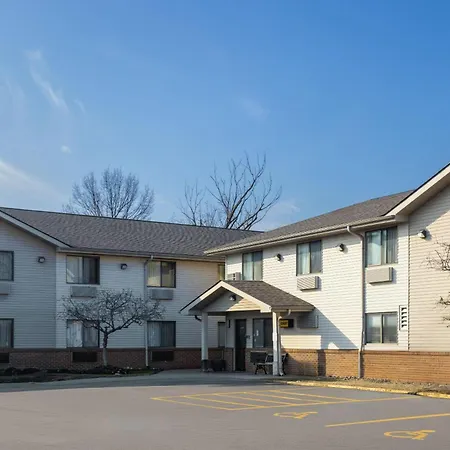 Super 8 By Wyndham Mentor/Cleveland Area-3