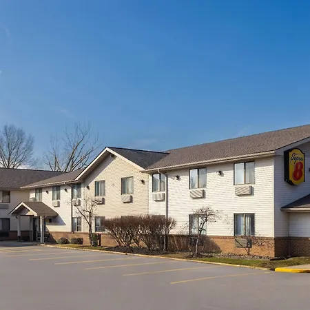 Super 8 By Wyndham Mentor/Cleveland Area-2
