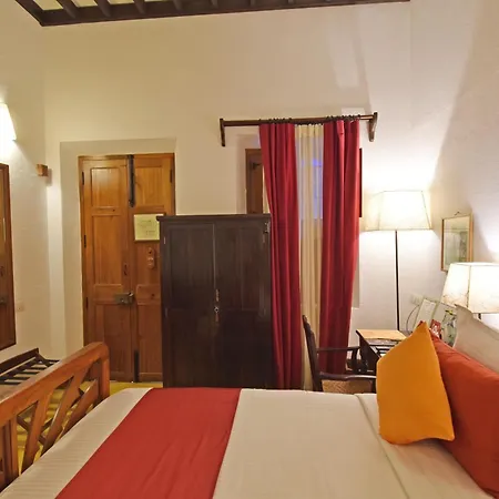 Maison Perumal Pondicherry - A Cgh Earth Experience-3