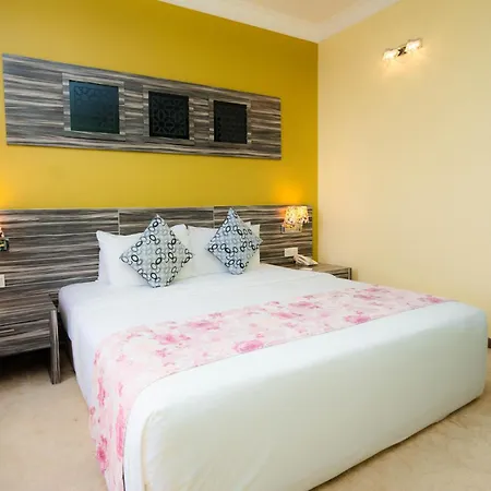 Hig Hotel & Convention-2